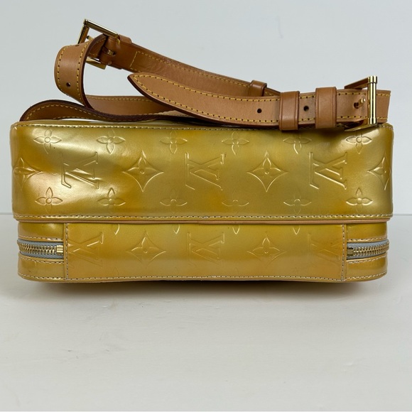 LOUIS VUITTON Monogram Vernis Murray Backpack Yellow - Picture 10 of 16